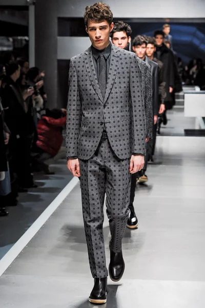 Look 31